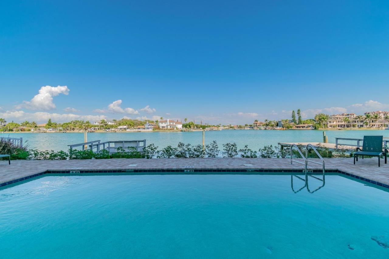 Oceana 305 East Villa St. Pete Beach Buitenkant foto