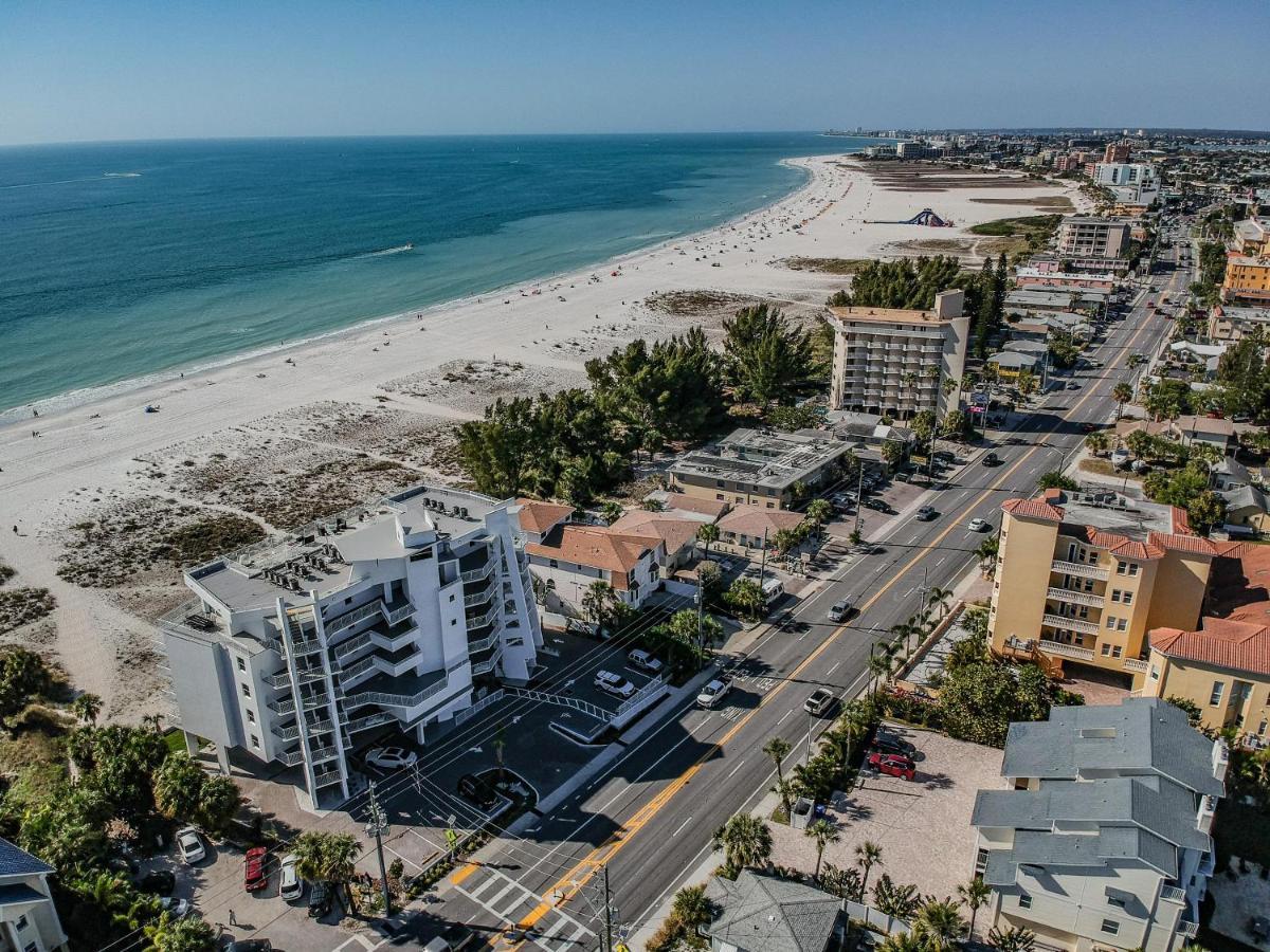 Oceana 305 East Villa St. Pete Beach Buitenkant foto